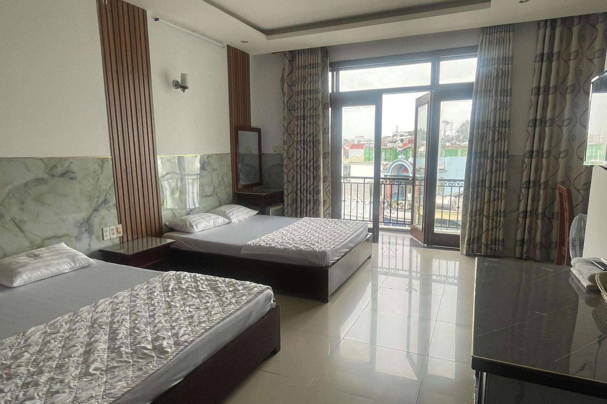 Hoa Sen Hotel Ho Şi Min Exterior foto