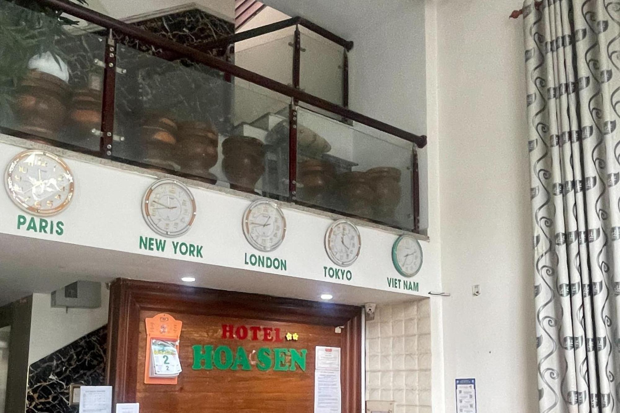 Hoa Sen Hotel Ho Şi Min Exterior foto